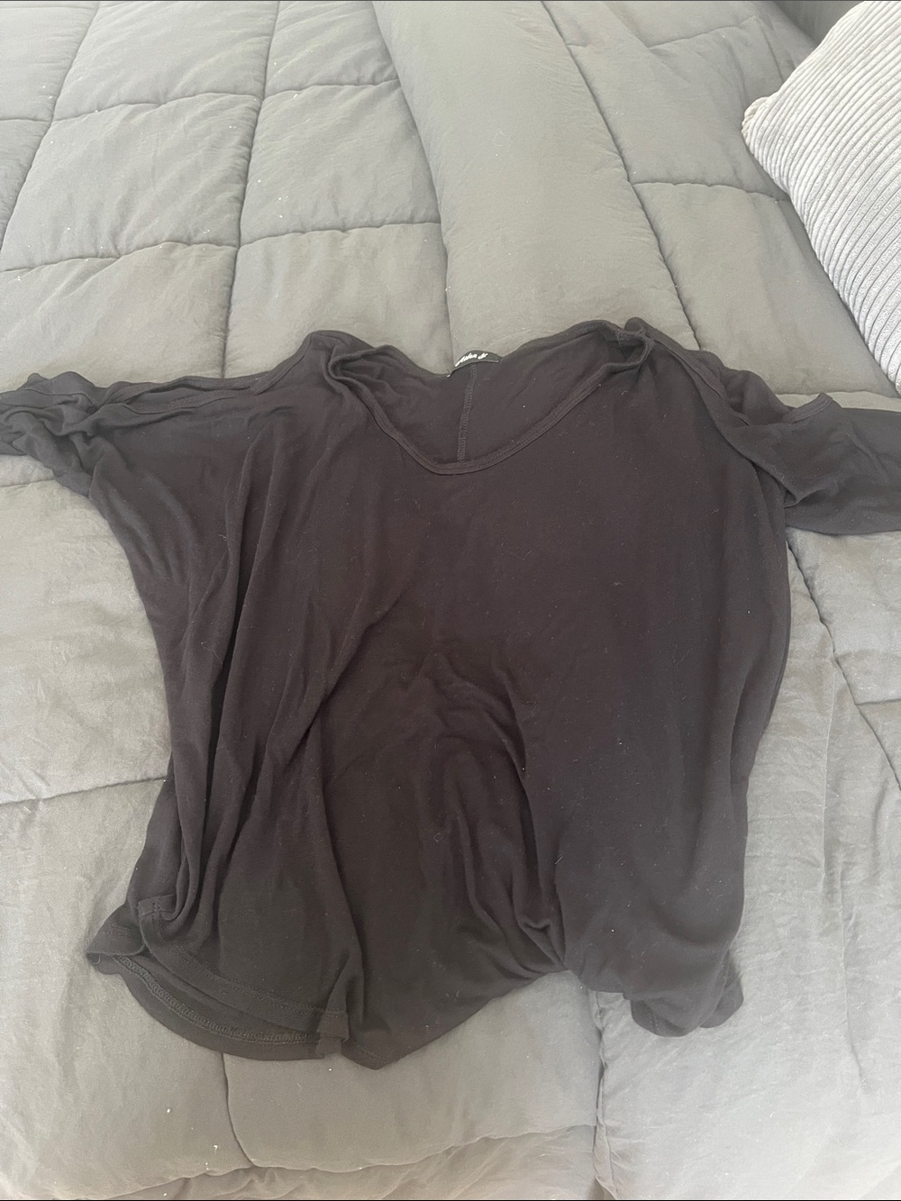 Aiden Y Black Rayon Cold Shoulder 1/2 Sleeve Scoop Neck Draped Top Large